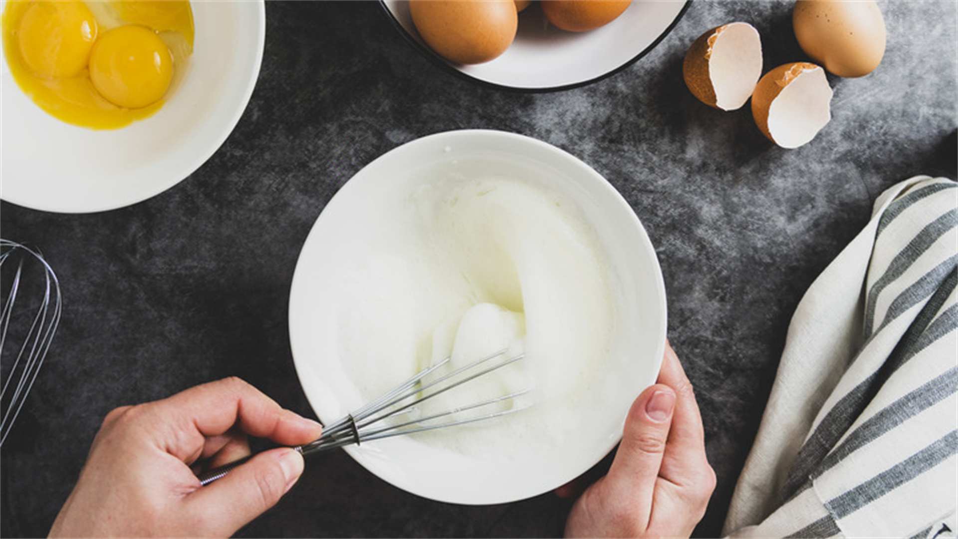 Can you name all the kitchen utensils?
