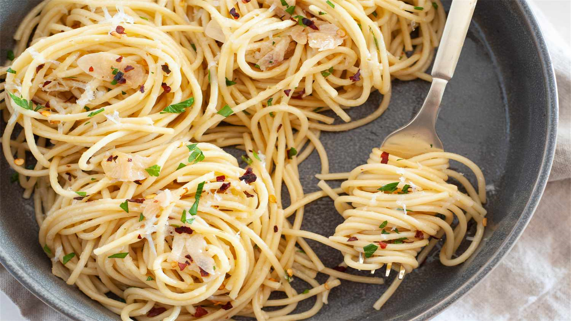 料理初心者でも自信をつけられる、6つの簡単レシピ