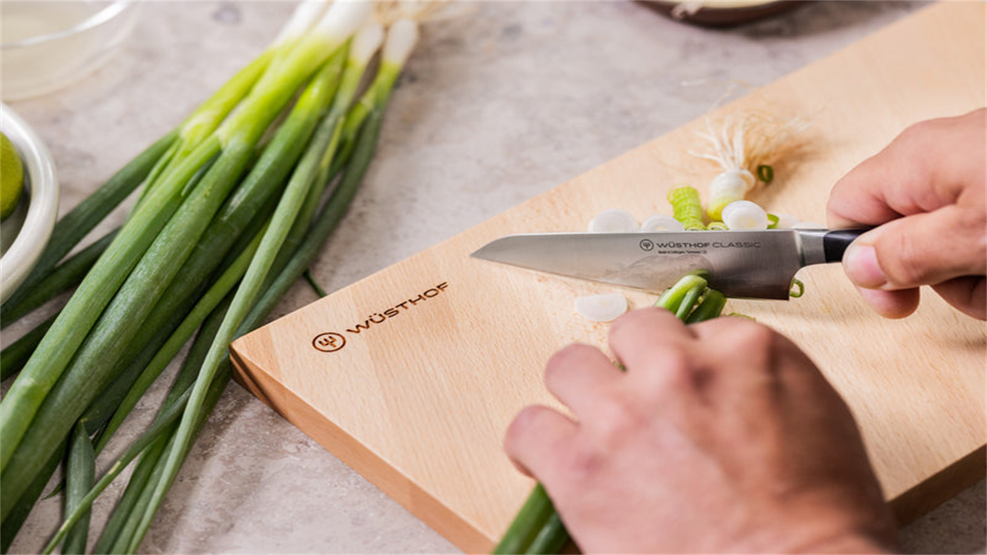 Can you name all the kitchen utensils?