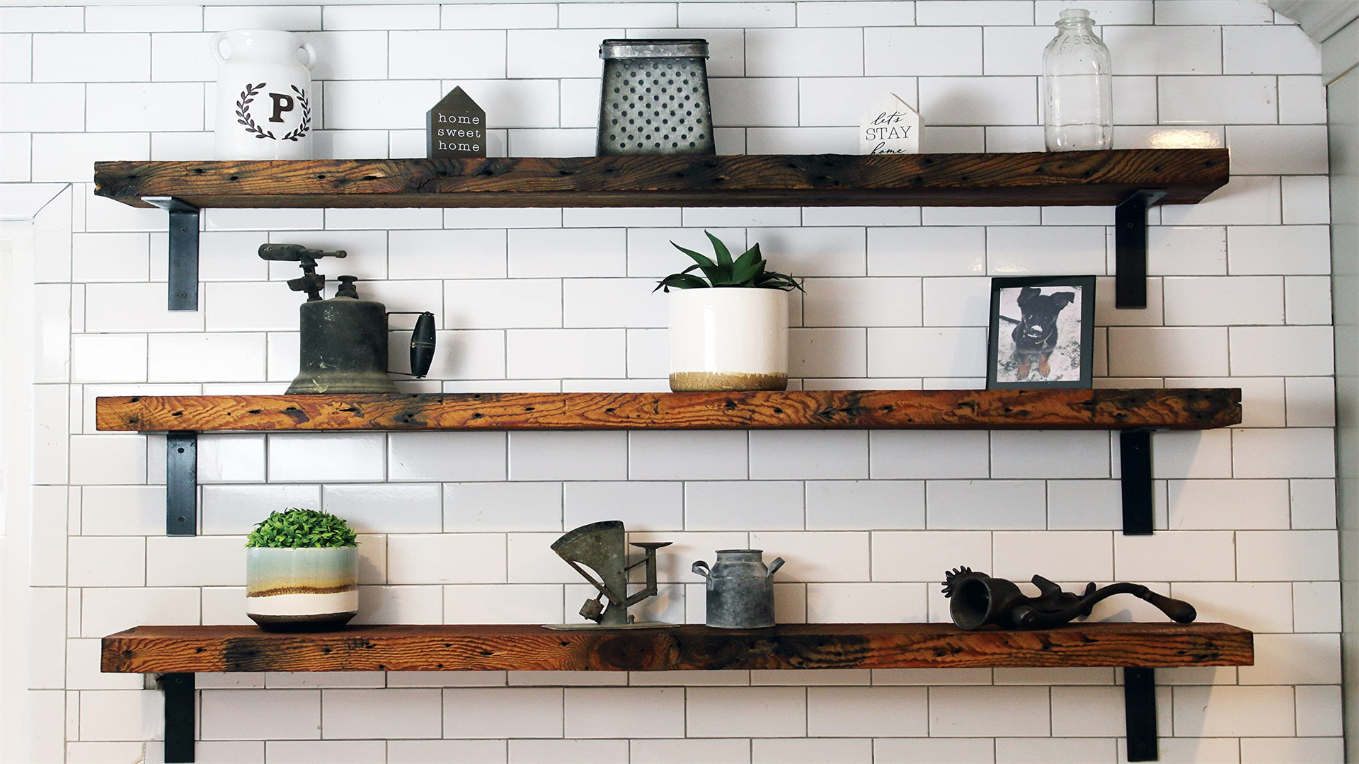 Budget-Friendly DIY Shelving Projects to Maximize Vertical Space