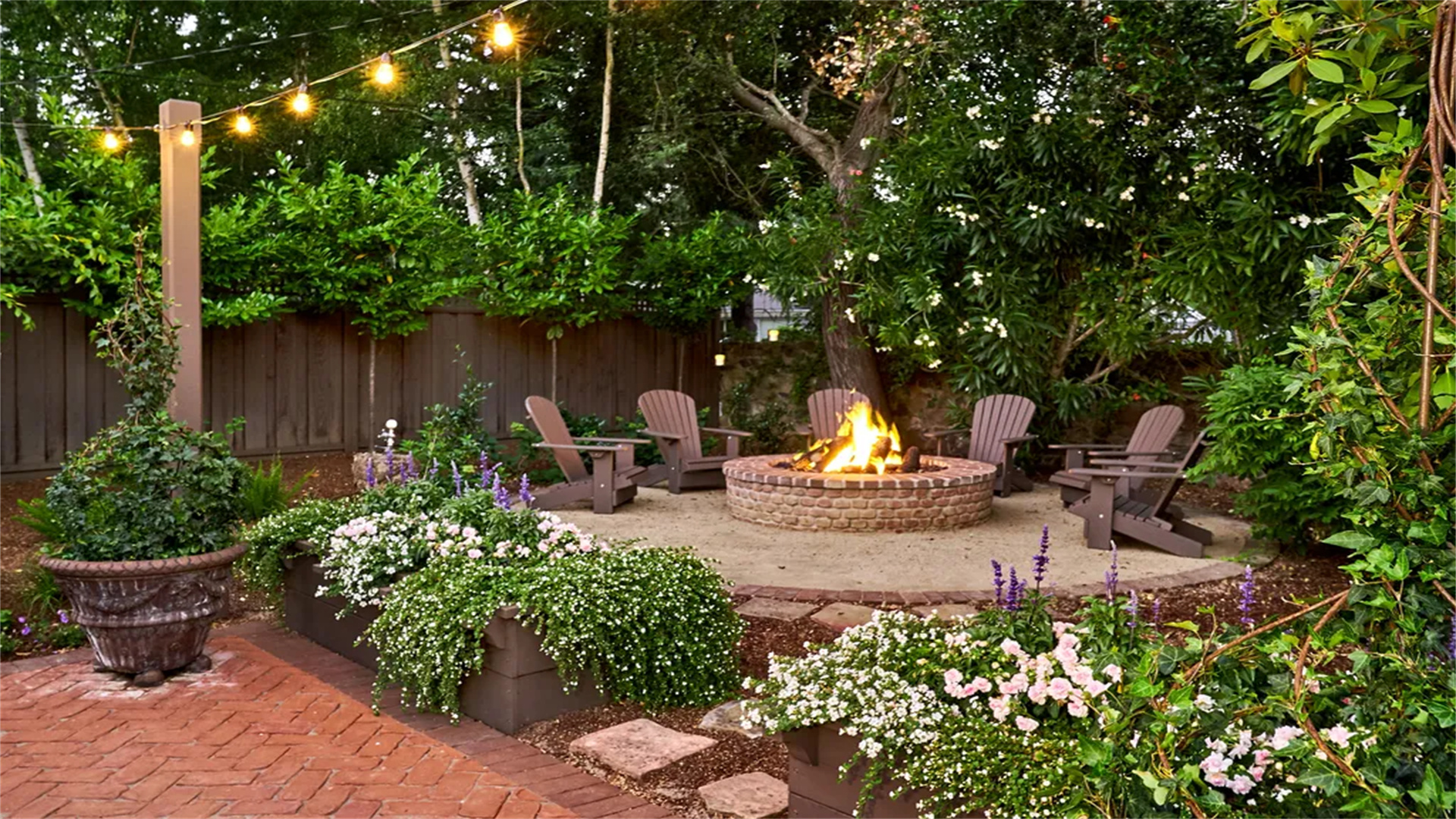 Creating a Garden Fire Pit Area for Outdoor Gatherings